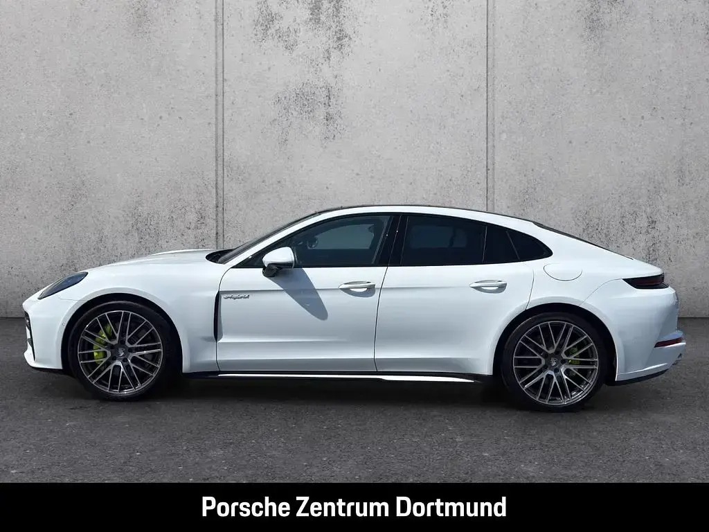 Gebraucht Porsche Panamera 4 E-Hybrid 470 PS (345 kW) 2025 Weiss Kleinwagen