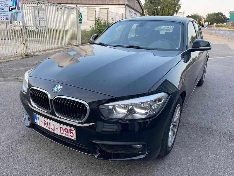 Schwarz Gebraucht 2015 BMW 116 Efficient Dynamics Kleinwagen | 7.999 € (Guter Preis) - Bild 1/4