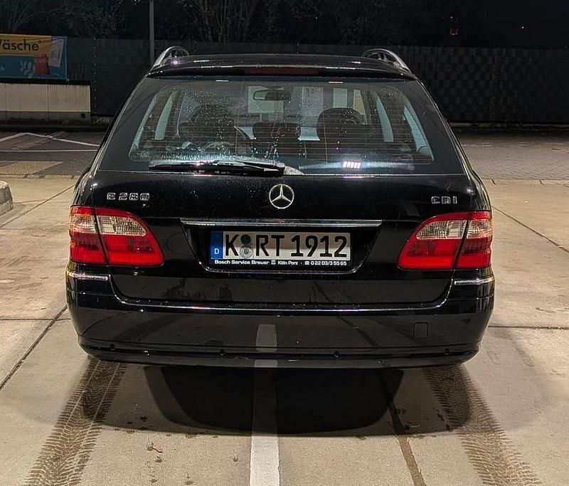 Gebraucht Mercedes E280 Avantgarde 190 PS (139 kW) 2005 Schwarz Limousine