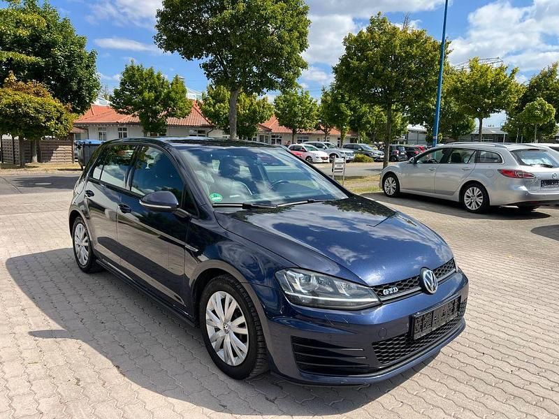 Blau Gebraucht 2015 VW Golf VII GTD Limousine | 8.700 € (Fairer Preis) - Bild 1/4