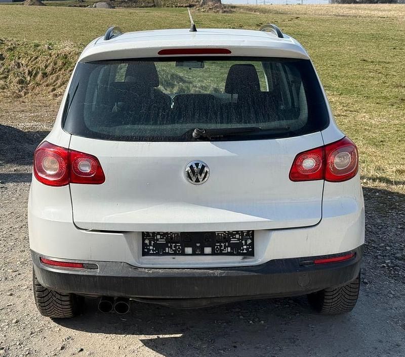 Gebraucht VW Tiguan 140 PS (102 kW) 2009 Weiß SUV