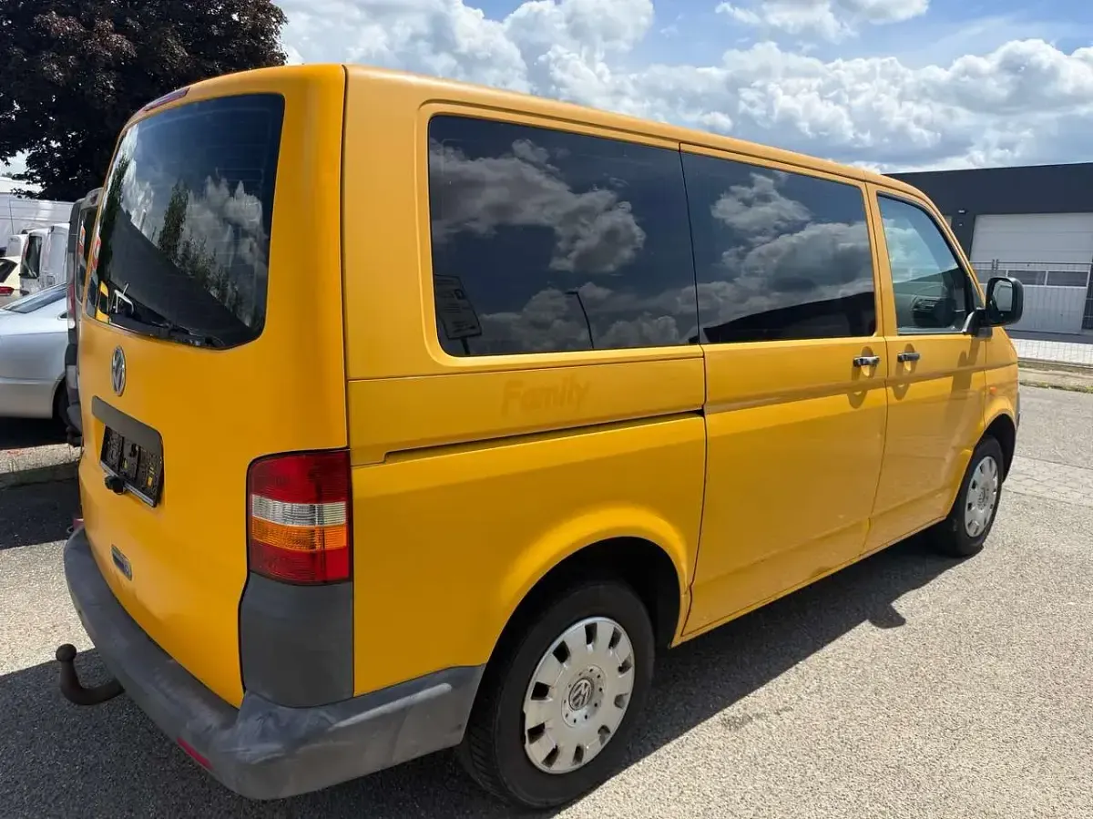 Gebraucht VW T5 102 PS (75 kW) 2007 Gelb Van