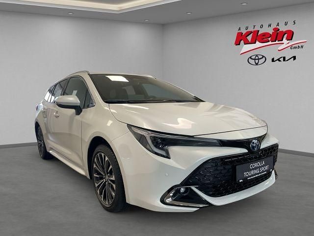 Gebraucht Toyota Corolla 141 PS (103 kW) 2025 Schneeweiß Kombi