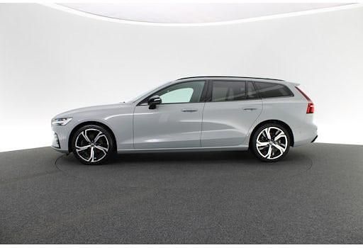 Gebraucht Volvo V60 Plus 197 PS (144 kW) 2023 Grau Kombi