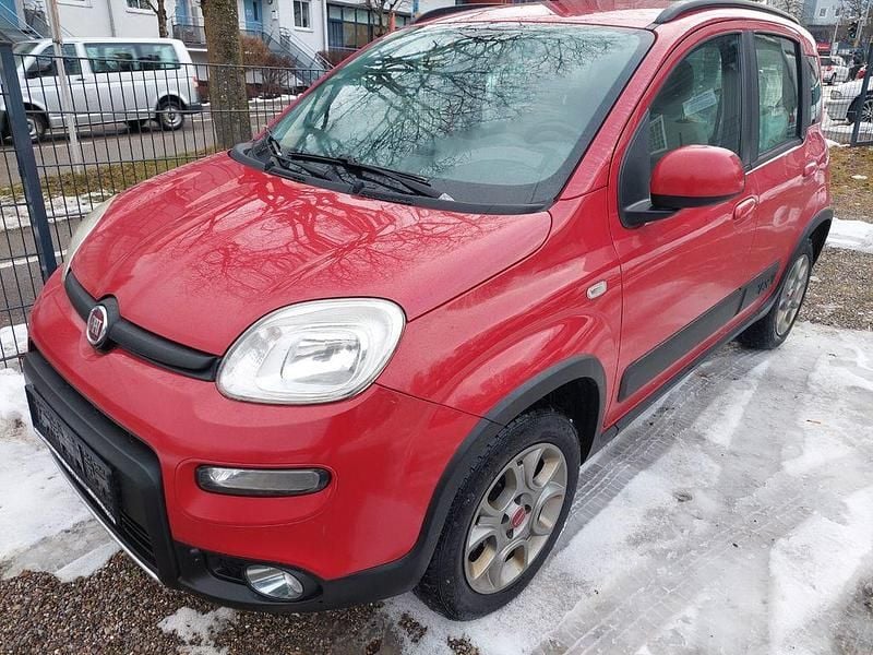 Rot Gebraucht 2013 Fiat Panda 4x4 Rock Kleinwagen | 4.400 € (Superpreis) - Bild 1/4
