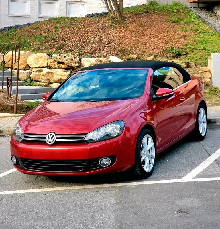 Gebraucht VW Golf Cabriolet 105 PS (77 kW) 2012 Rot Cabrio