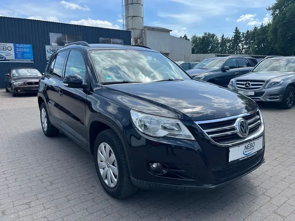 Gebraucht VW Tiguan Trendline 150 PS (110 kW) 2009 Schwarz SUV