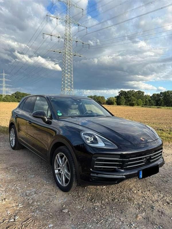 Schwarz Gebraucht 2018 Porsche Cayenne SUV | 39.990 € (Superpreis) - Bild 1/4