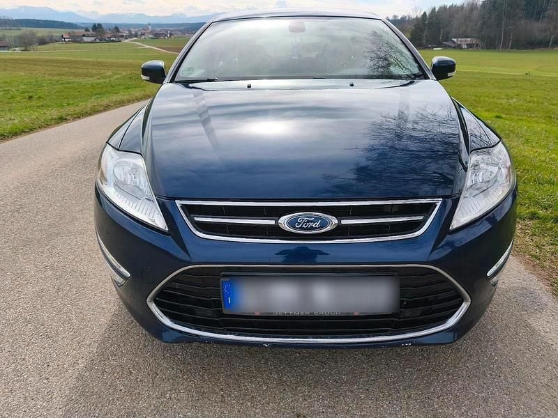 Blau Gebraucht 2012 Ford Mondeo Kombi | 5.999 € (Etwas zu teuer) - Bild 1/4