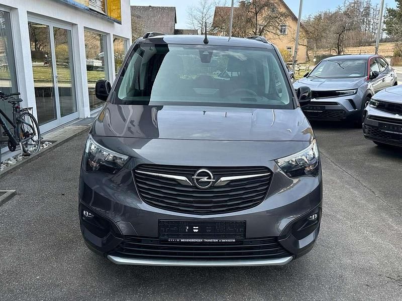 Neu Opel Combo-e Life Ultimate 100 kW (136 PS) 2025 Vulkangrau Van / Kleinbus