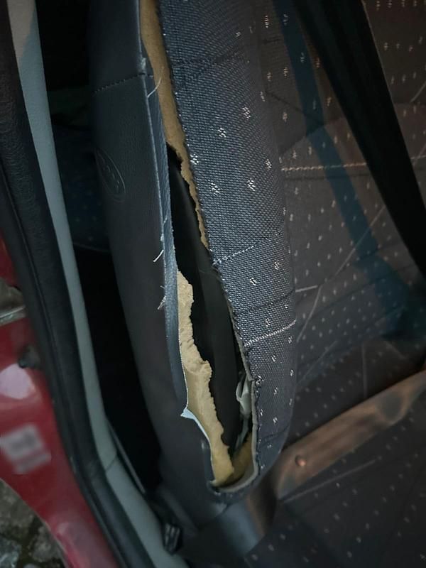 Gebraucht Renault Clio II 75 PS (55 kW) 2001 Rot Kleinwagen