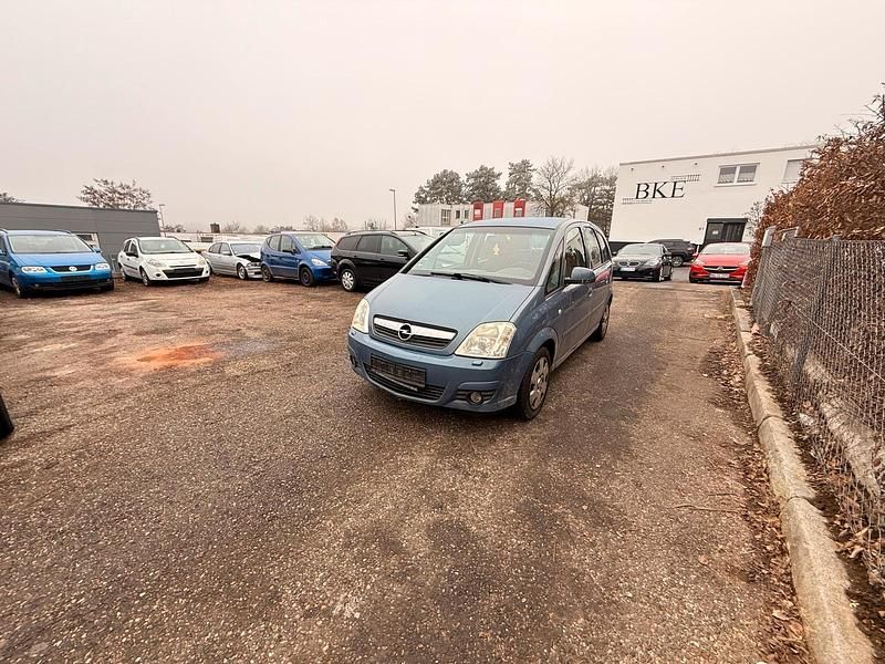 Blau Gebraucht 2006 Opel Meriva Van / Kleinbus | 900 € (Guter Preis) - Bild 1/4