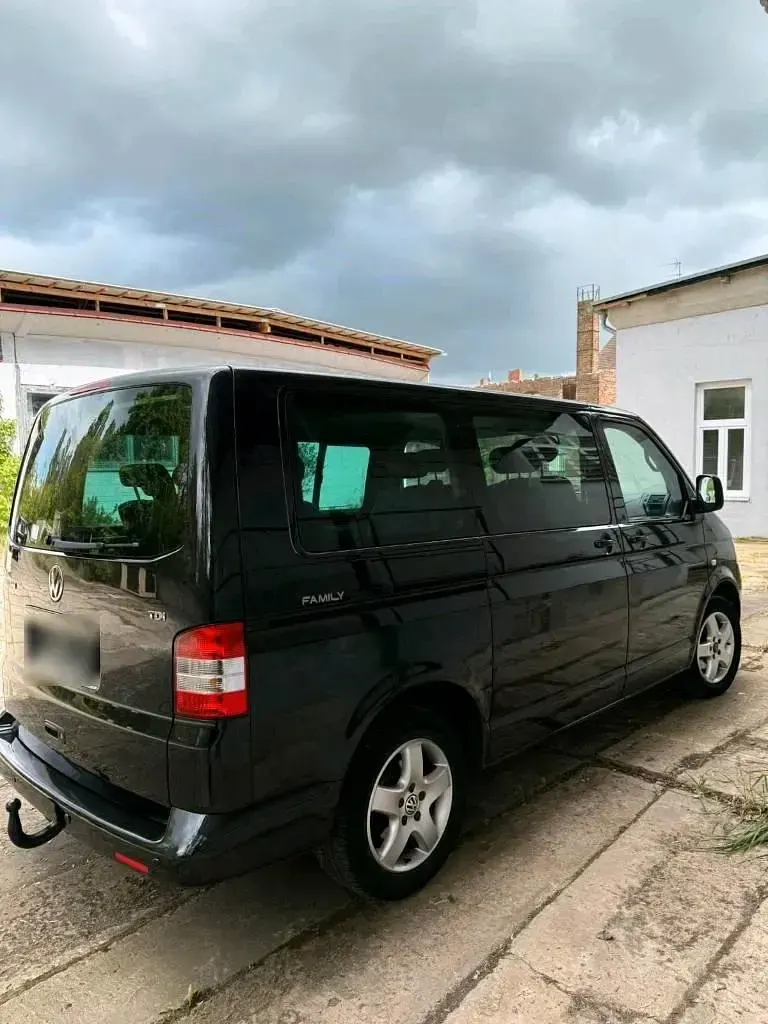 Używany VW T5 131 KM (96 kW) 2008 Czarny Van