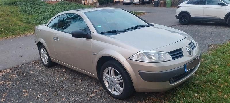 Gebraucht Renault Mégane Cabriolet Privilege 135 PS (99 kW) 2005 Beige Cabrio