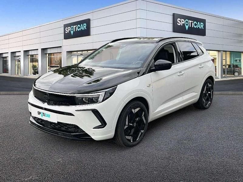 Jade weiß Gebraucht 2024 Opel Grandland X GSe SUV | 29.990 € (Guter Preis) - Bild 1/4