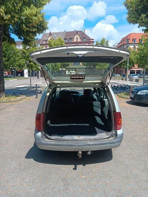 Gebraucht Renault Mégane 107 PS (78 kW) 2000 Grau Limousine