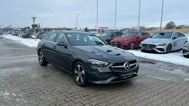 Gebraucht Mercedes C180 Avantgarde 170 PS (125 kW) 2024 Grau Limousine