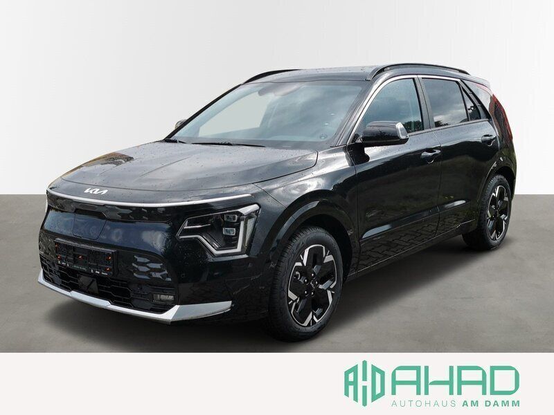 Auroraschwarz Gebraucht 2023 Kia e-Niro Inspiration SUV | 29.990 € (Fairer Preis) - Bild 1/4