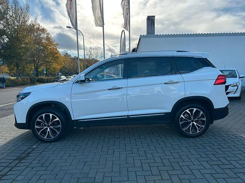 Neu DFSK Forthing 3 170 PS (125 kW) 2025 Weiß SUV