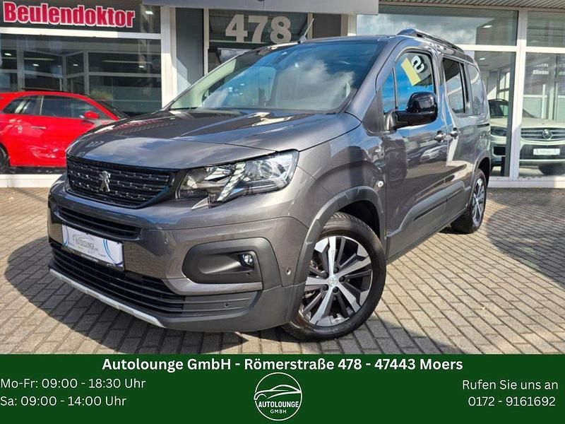 Gris platinium Gebraucht 2022 Peugeot Rifter GT Van / Kleinbus | 27.900 € (Fairer Preis) - Bild 1/4