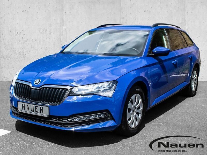 Energyblau Gebraucht 2022 Skoda Superb Active Kombi | 21.881 € - Bild 1/2