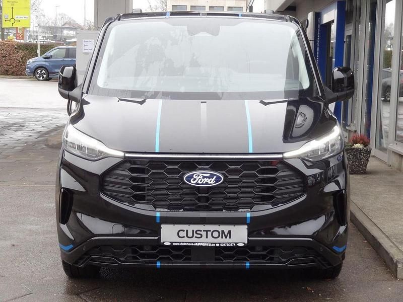 Neu Ford Transit Custom Limited 170 PS (125 kW) 2026 Schwarz Van / Kleinbus