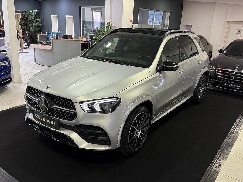 Silber Gebraucht 2020 Mercedes GLE400 AMG line SUV | 59.900 € (Fairer Preis) - Bild 1/4