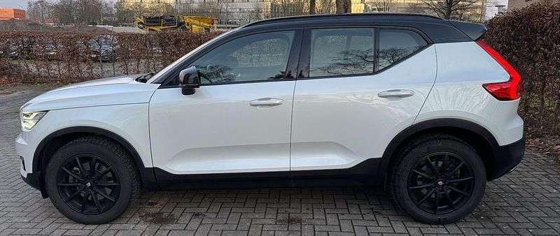 Gebraucht Volvo XC40 R-Design 190 PS (139 kW) 2018 Weiß SUV