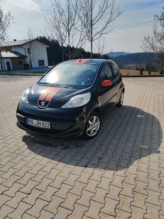 Gebraucht Peugeot 107 68 PS (50 kW) 2007 Schwarz Kleinwagen