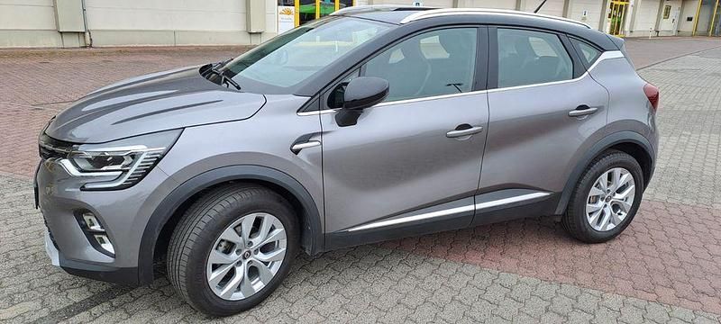Grau Gebraucht 2020 Renault Captur Intens SUV | 17.600 € (Fairer Preis) - Bild 1/4