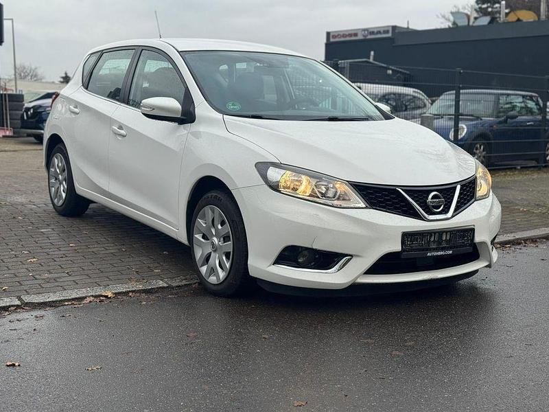 Gebraucht Nissan Pulsar Visia 116 PS (85 kW) 2016 Weiß Limousine