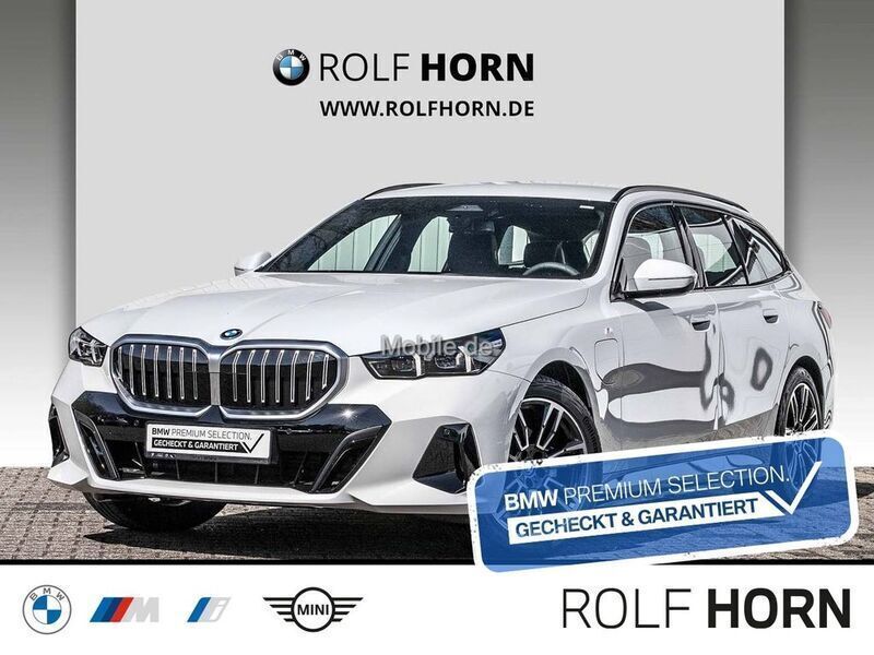 Weiß Neu 2025 BMW 530e M Sport Kombi | 61.610 € - Bild 1/4