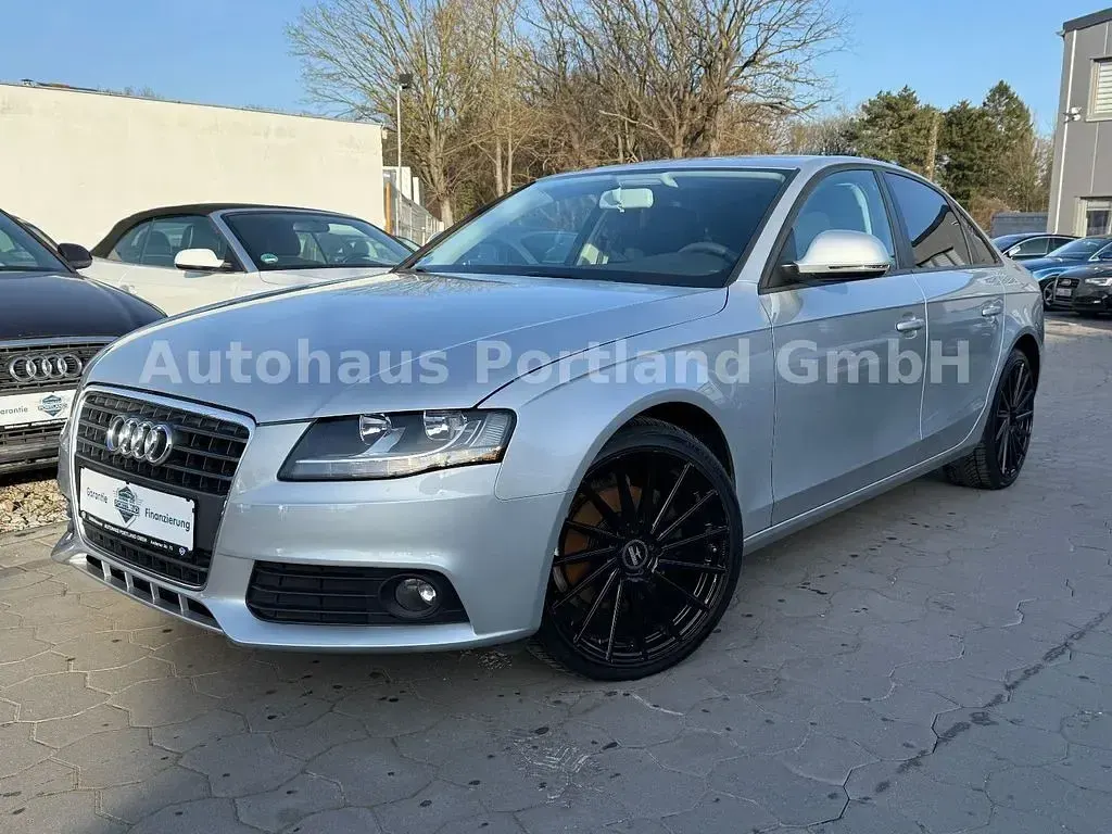 Brugt Audi A4 Attraction 120 HK (88 kW) 2009 Sølv Sedan