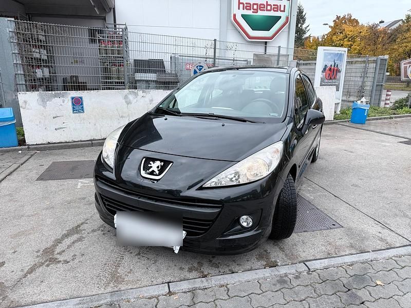 Schwarz Gebraucht 2010 Peugeot 207 Kleinwagen | 2.300 € (Guter Preis) - Bild 1/4
