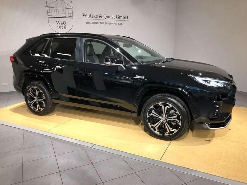 Gebraucht Suzuki Across Comfort+ 185 PS (136 kW) 2024 Attitude black mica SUV