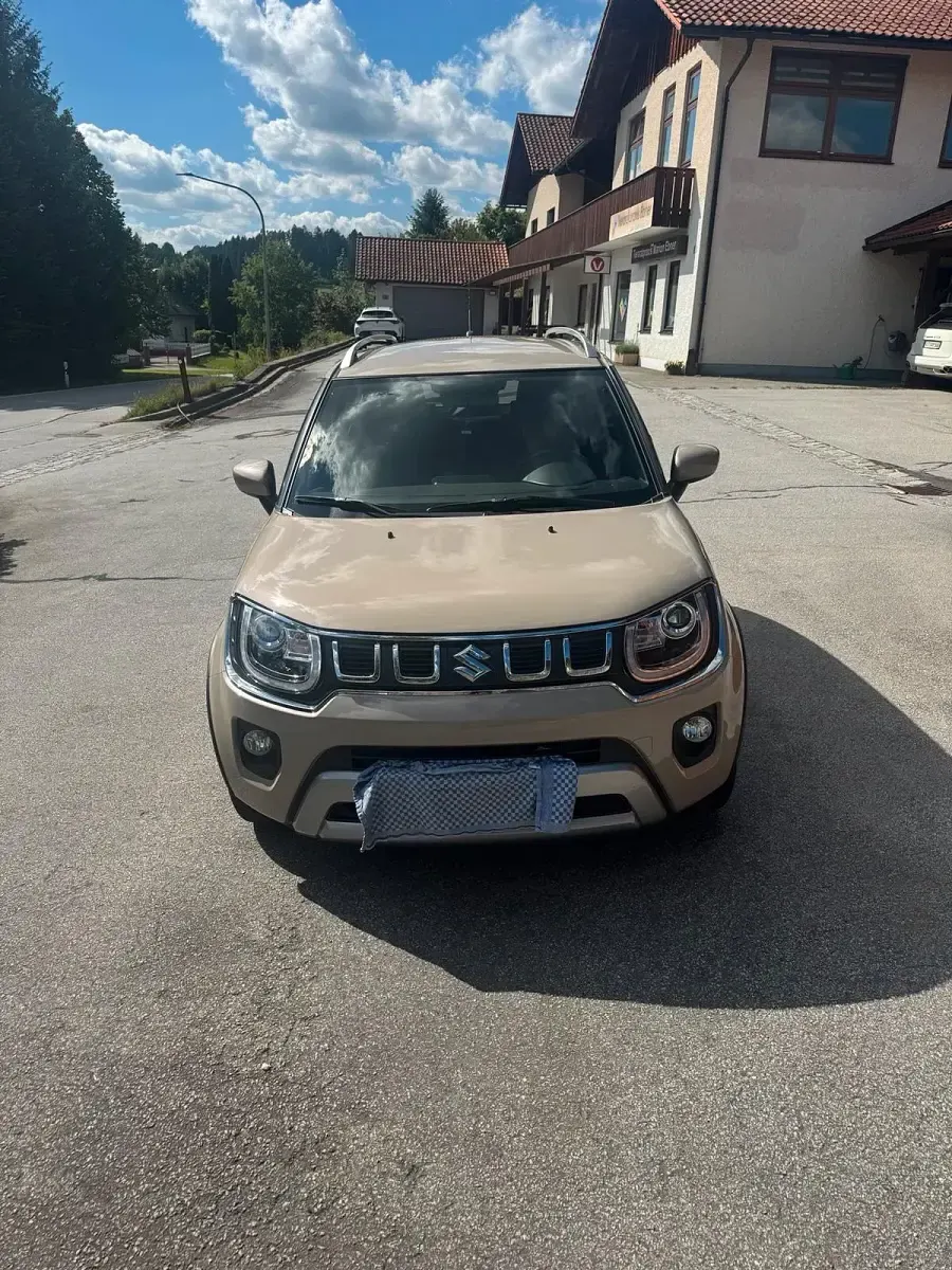 Gebraucht Suzuki Ignis 83 PS (61 kW) 2021 Beige SUV