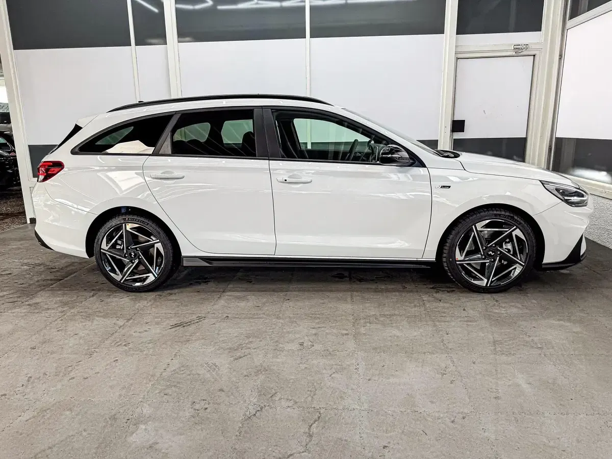 Neu Hyundai i30 N Line 150 PS (110 kW) 2026 Serenity white w6h Kombi