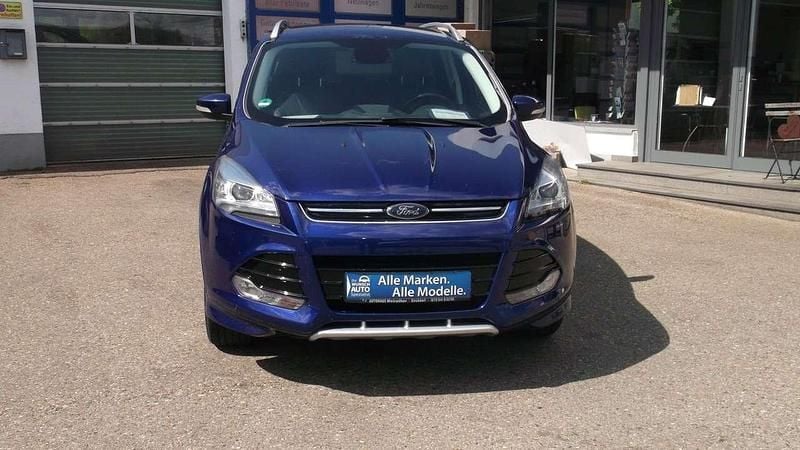 Gebraucht Ford Kuga Individual 150 PS (110 kW) 2016 Indicblau metallic SUV
