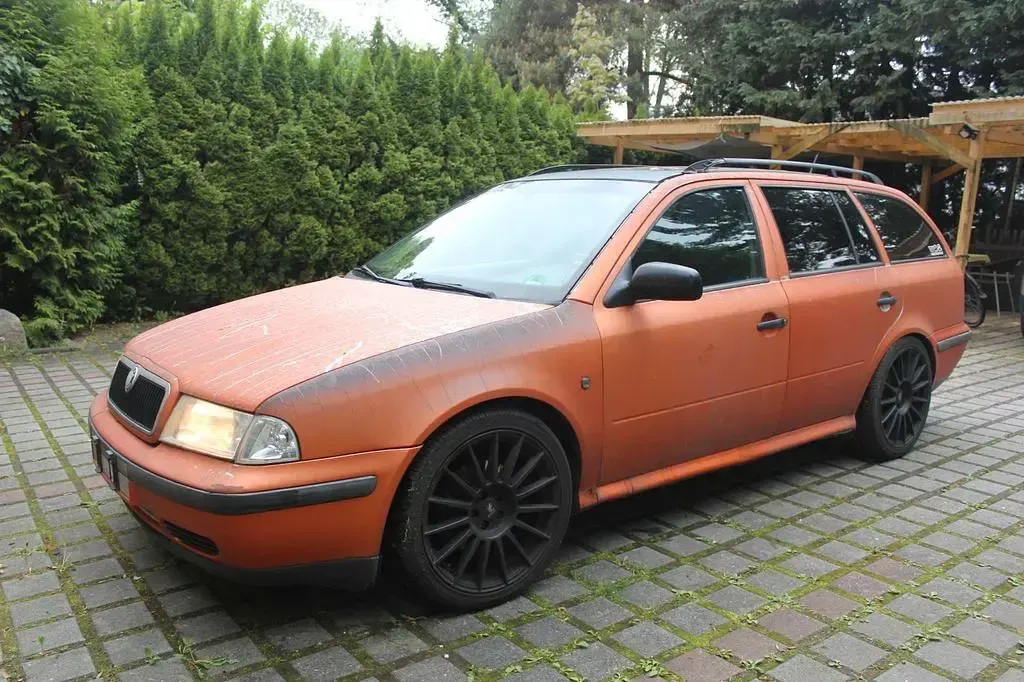 Occasion Skoda Octavia 150 ch (110 kW) 2000 Orange Break