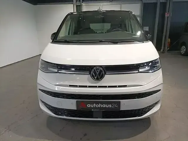 Używany VW Multivan Edition 136 KM (100 kW) 2024 Biały Minivan