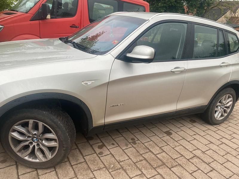Andere außenfarben Gebraucht 2012 BMW X3 SUV | 9.900 € (Fairer Preis) - Bild 1/2