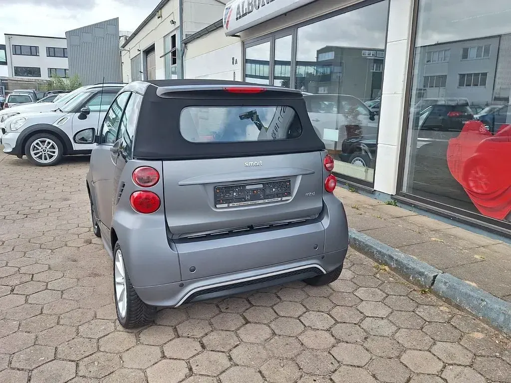 Gebraucht Smart ForTwo Cabrio 71 PS (52 kW) 2014 Schwarz Cabrio