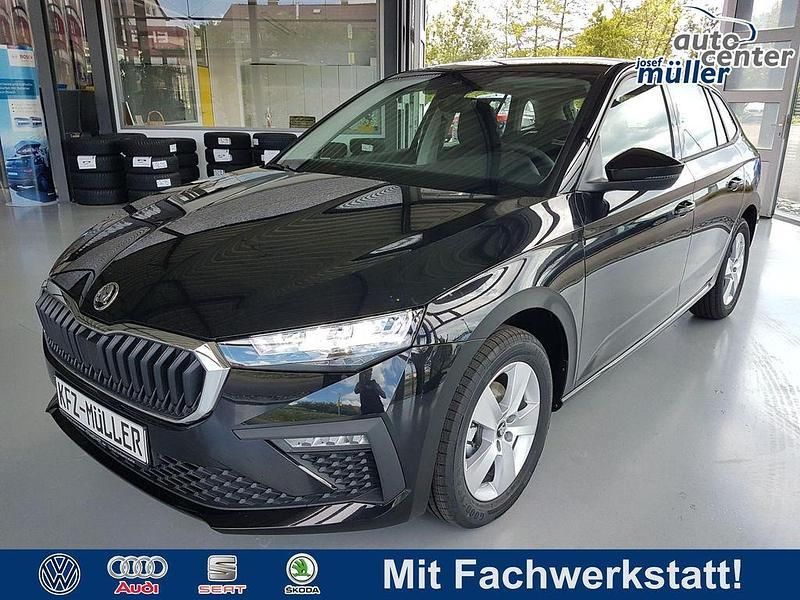 Black magic Neu 2025 Skoda Scala Kleinwagen | 22.990 € (Fairer Preis) - Bild 1/4
