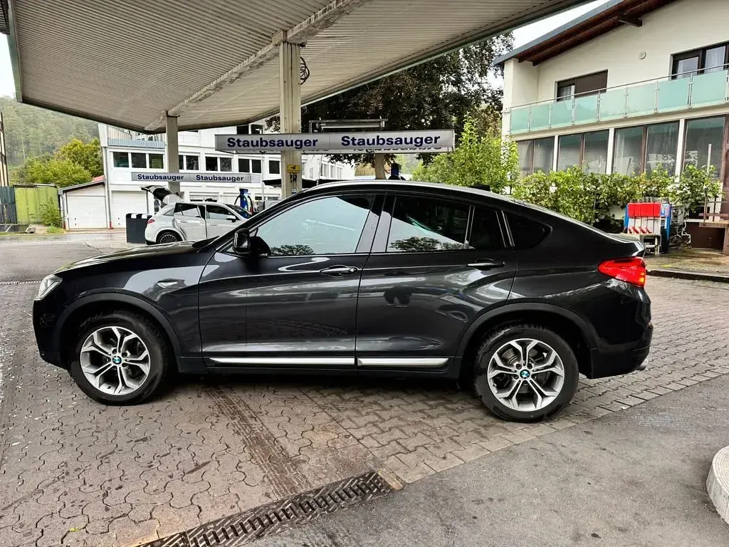 Gebraucht BMW X4 xLine 258 PS (189 kW) 2015 Grau SUV