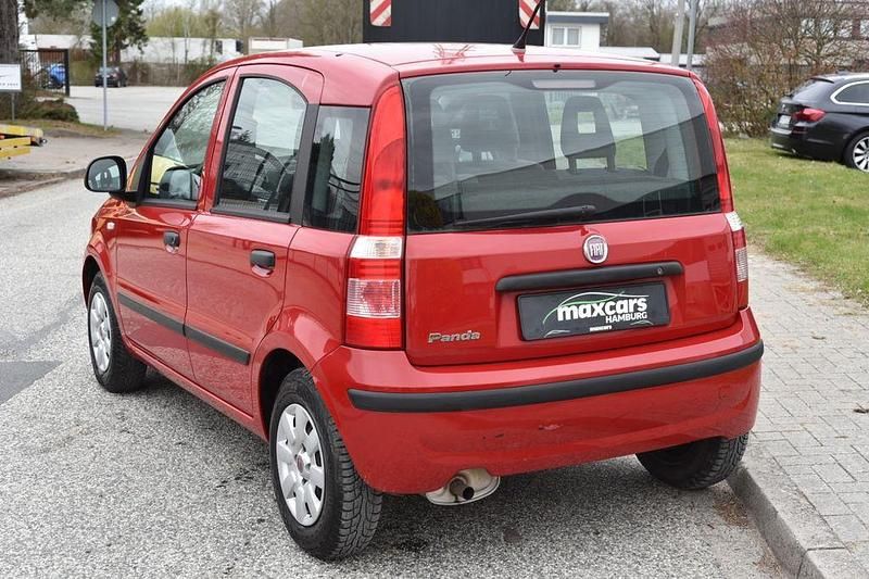 Gebraucht Fiat Panda Classica 69 PS (50 kW) 2012 Rosso corsa/sfrontato/argilla/ Kleinwagen