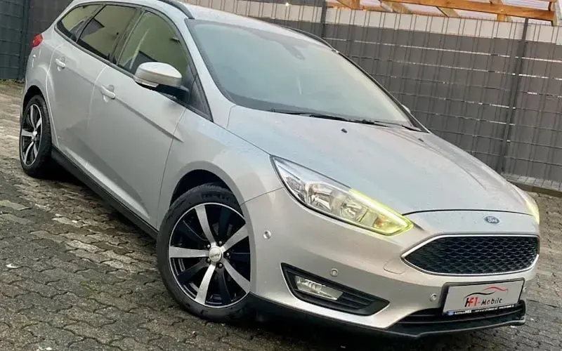 Gebraucht Ford Focus Business Edition 125 PS (91 kW) 2016 Kombi
