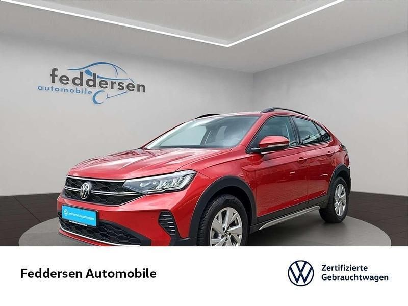 Kings red metallic (metallic) Gebraucht 2024 VW Taigo Life SUV | 20.389 € (Fairer Preis) - Bild 1/4