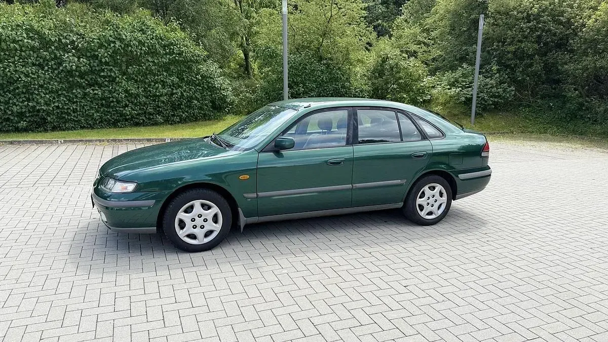 Gebraucht Mazda 626 90 PS (66 kW) 1999 Grün Limousine