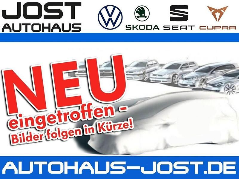Orange Neu 2025 Skoda Kamiq Selection SUV | 29.950 € (Teuer) - Bild 1/1