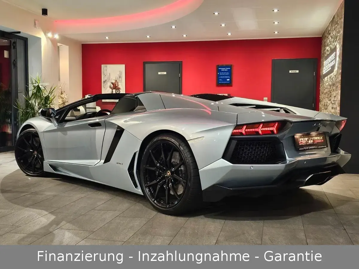 Usata Lamborghini Aventador 700 CV (514 kW) 2014 Argento Cabrio